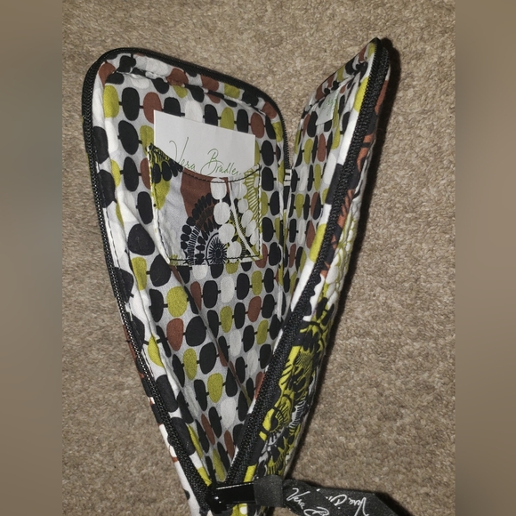 Vera Bradley Tablet Case - NWOT - Picture 3 of 6